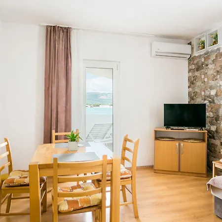 Apartment By The Sea Mastrinka, Ciovo - 23399 Trogir