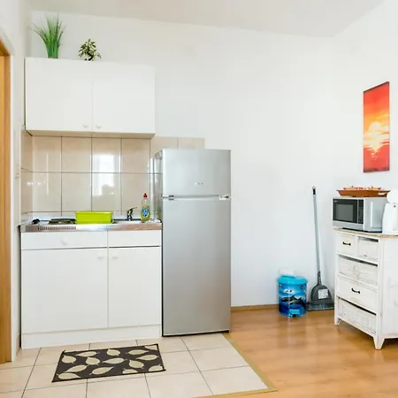 Apartment By The Sea Mastrinka, Ciovo - 23399 Trogir